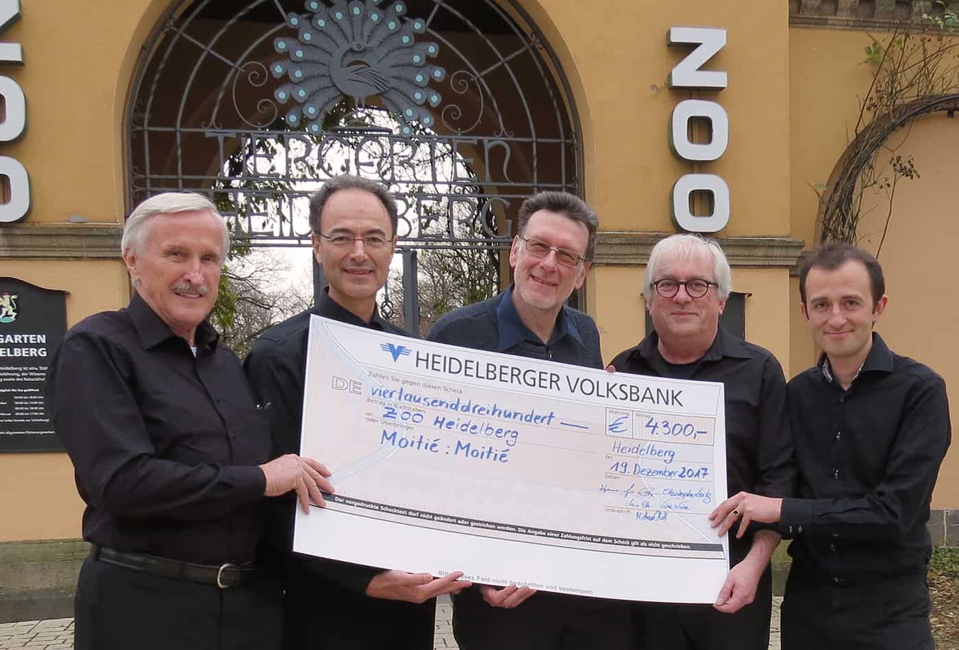 Spende der Band Moitie-Moitie mit einem Benefizkonzert (Foto: Zoo Heidelberg)