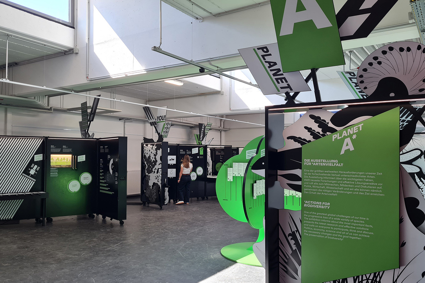 Fotos: Blick in die neue Ausstellung „Planet A* - die Ausstellung für Artenvielfalt“. (Foto: Zoo Heidelberg)
