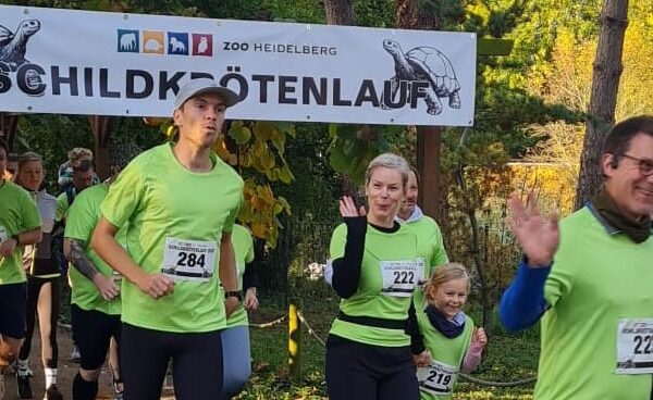Teilnehmende beim Spendenlauf 2025 im Zoo Heidelberg.